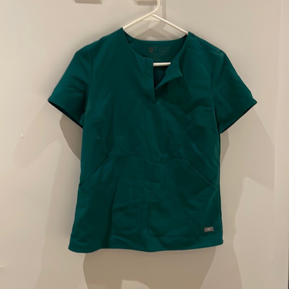 Figs Hunter Green Scrub Top